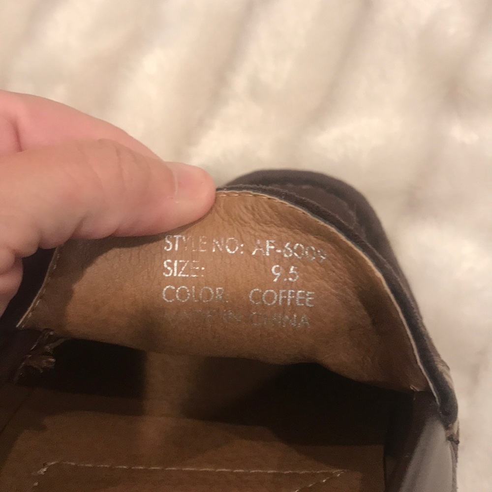Andrew Fezza brown suede loafer, size 9.5 - Picture 6 of 7